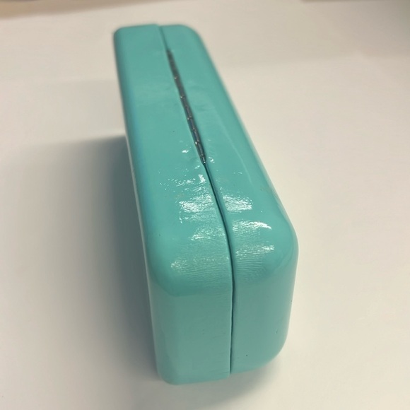 Tiffany & Co Teal Patent Clamshell Sunglasses Case - Picture 3 of 6